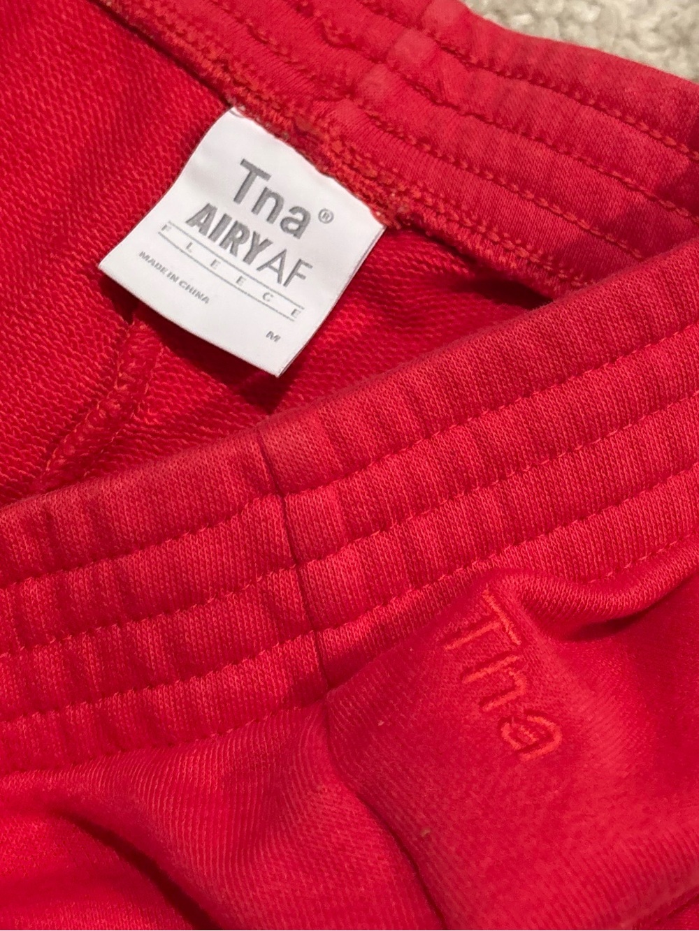 Aritzia tna airy af shorts - Picture 4 of 4